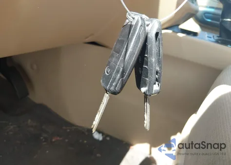 2015 Kia Sedona Lx z USA, uszkodzony, nr VIN KNDMB5C1XF6033137